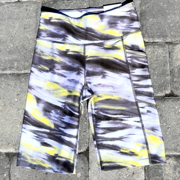 CALVIN KLEIN Performance high waist athletic shorts Biking,running, yoga - Picture 1 of 3